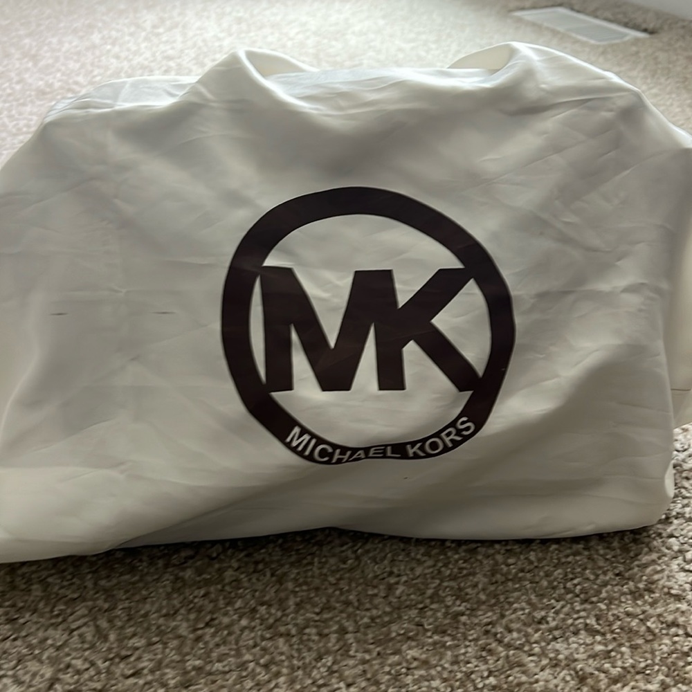 Michael Kors Purse with matching wallet